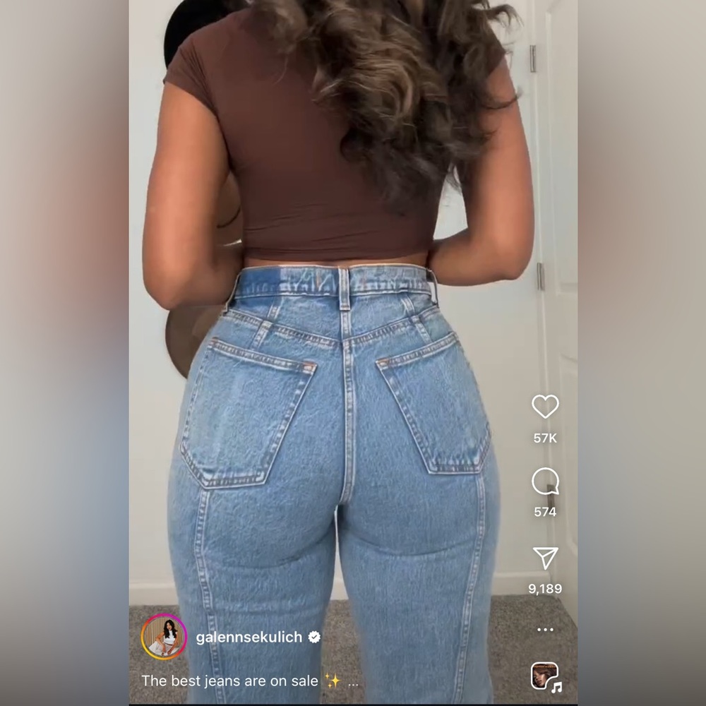 Abercrombie Like New Curve Love Ultra High Rise 90s Cargo Jeans